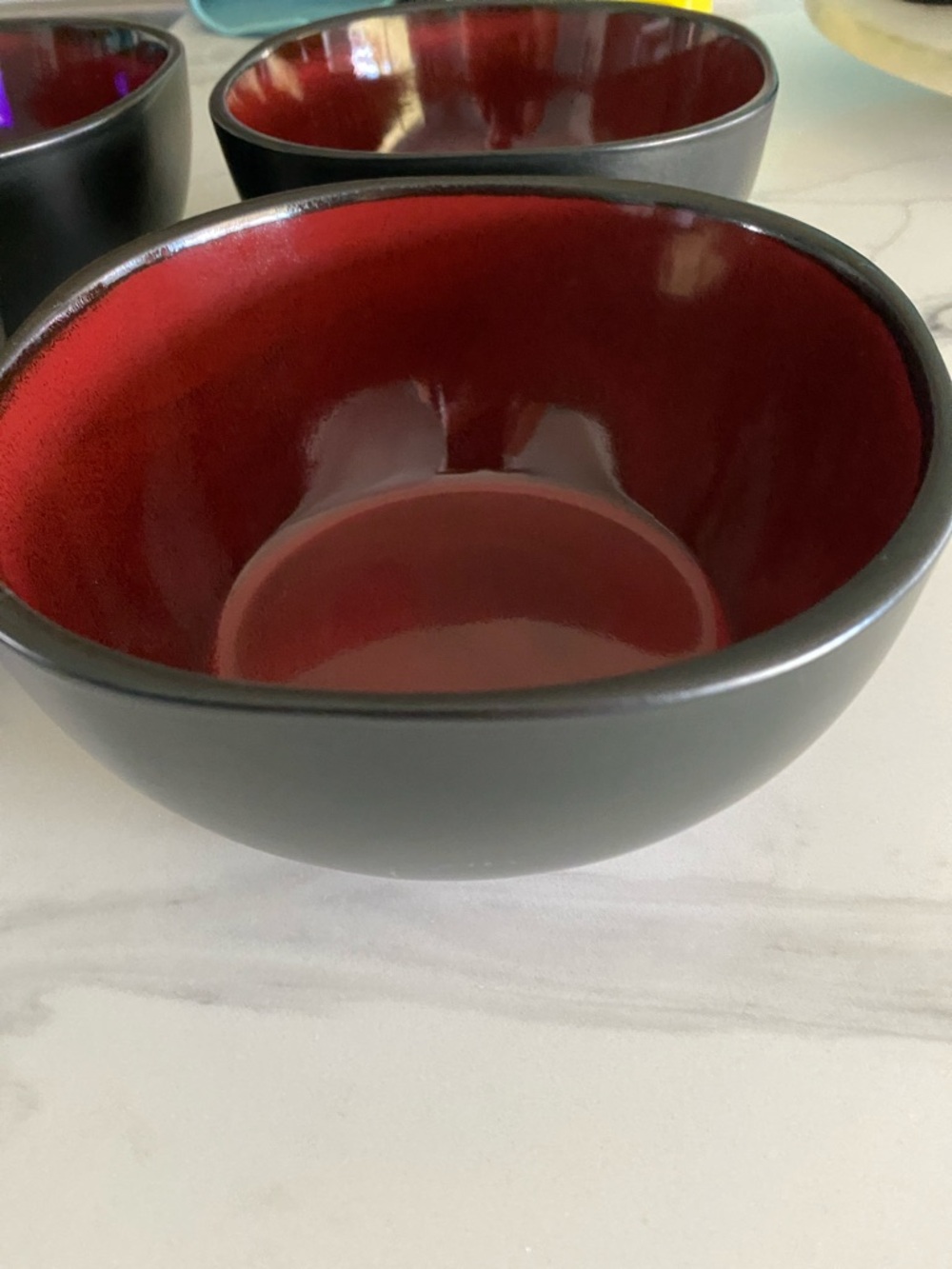 Red Ceramic Dinner Bowls - Set of 4 - Picture 2 of 8